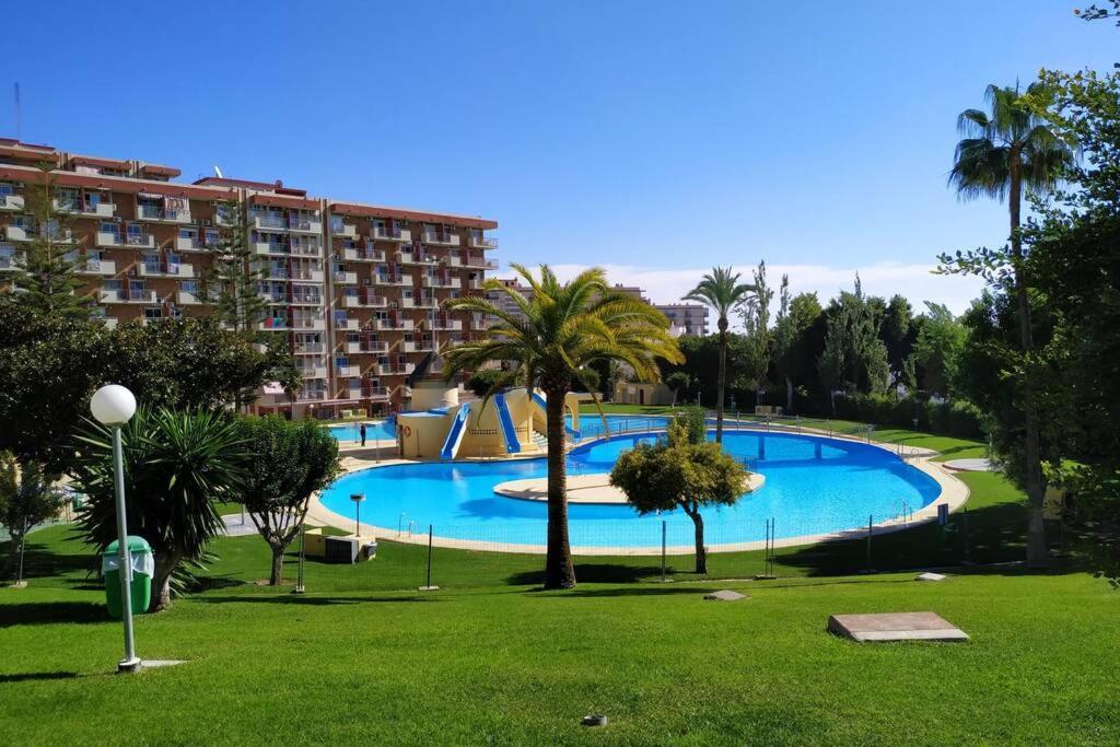 Benalmadena Estudio Jjupiter 250 M Del Mar Con Vistas Al Mar Piscinas エクステリア 写真